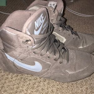 retro wrestling shoes